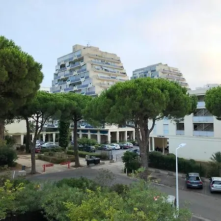 Apartment Parking Prive Climatisation Proche